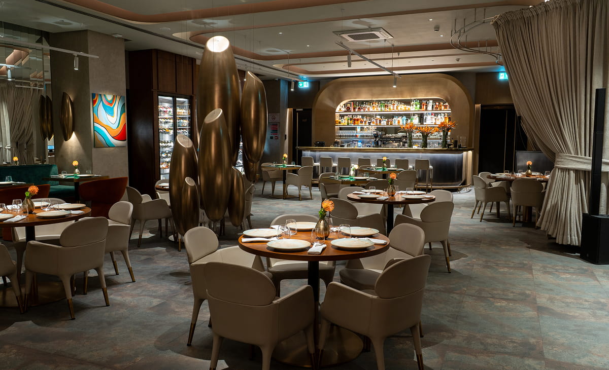 tastes.alts.restaurant